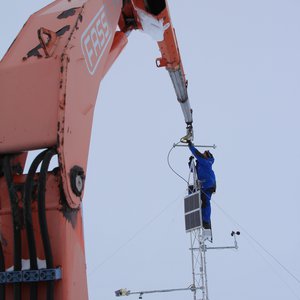 installation station meteo ©Bruno Jourdain