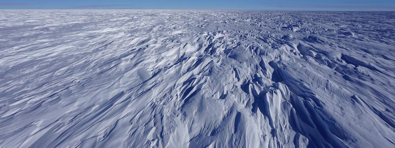 East Antarctic Plateau ©Pete Akers